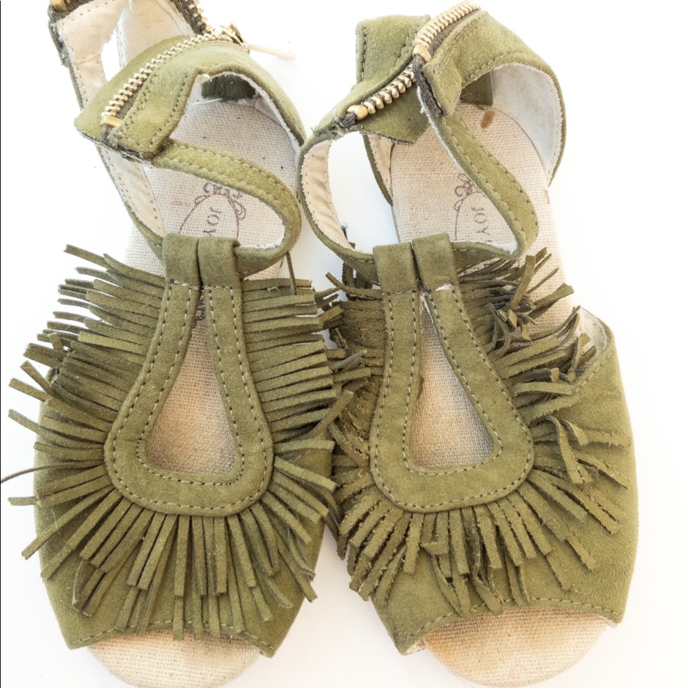 Joyfolie size 9 Green Sandals